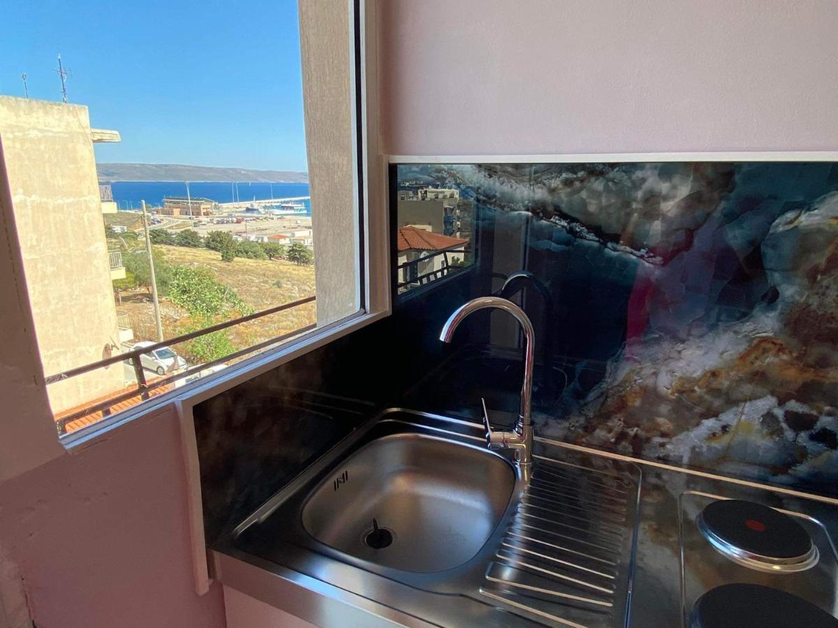 Lavrio 1Bdr Penthouse 7 Min On Foot From The Port Apartment Luaran gambar